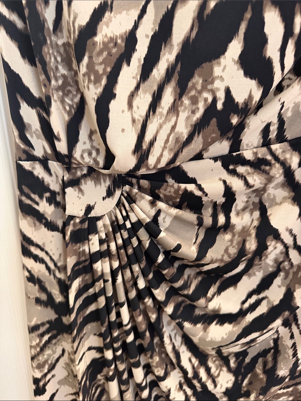 connected apparel Black and Beige Abstract-Print Midi Dress with Front Twist - Picture 7 of 12